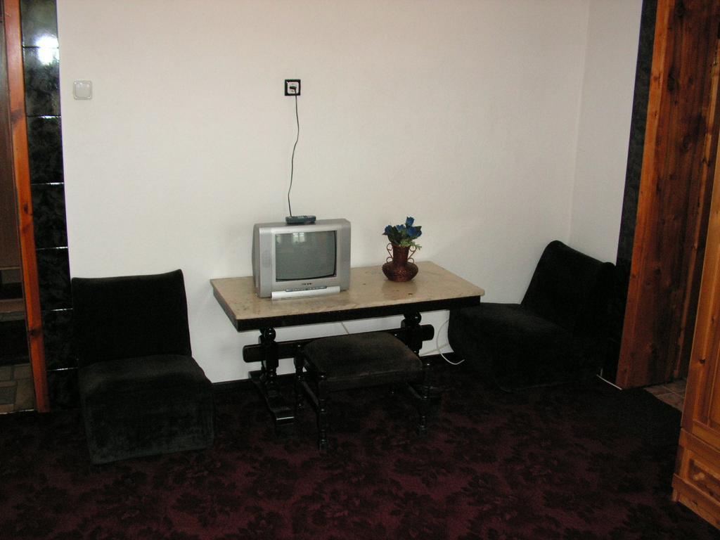 Guest House St Mariya Magdalena Devin Exterior photo